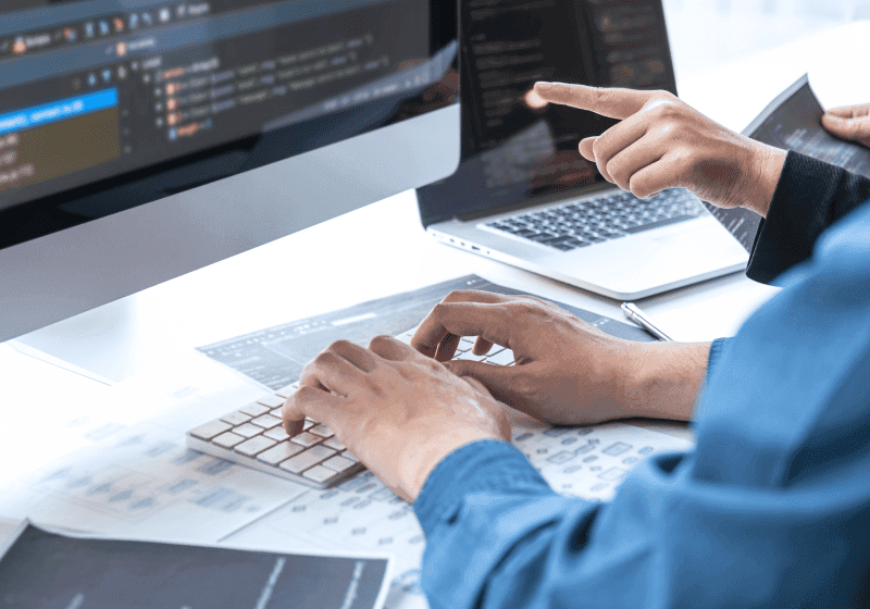 チーム開発を擬似体験できるPJアサインして経験を積める!